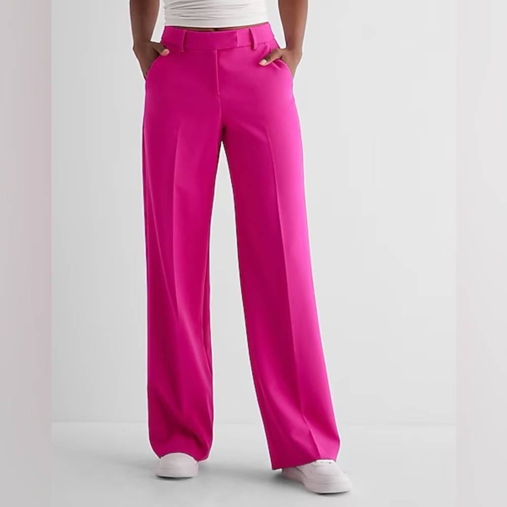 Express Editor Mid Rise Relaxed Trouser in Neon Berry